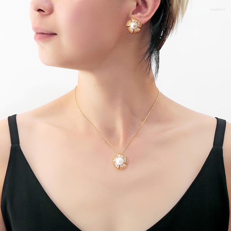 Necklace Earrings Set Charming Pearl Wedding Jewelry HADIYANA Earring And Sets Elegant Women CN618 Juego De Collar Y Pendientes, Picture shown
Necklace Earrings Set Charming Pearl Wedding Jewelry HADIYANA Earring And Sets Elegant Women CN618 Juego De Collar Y Pendientes, Picture shown