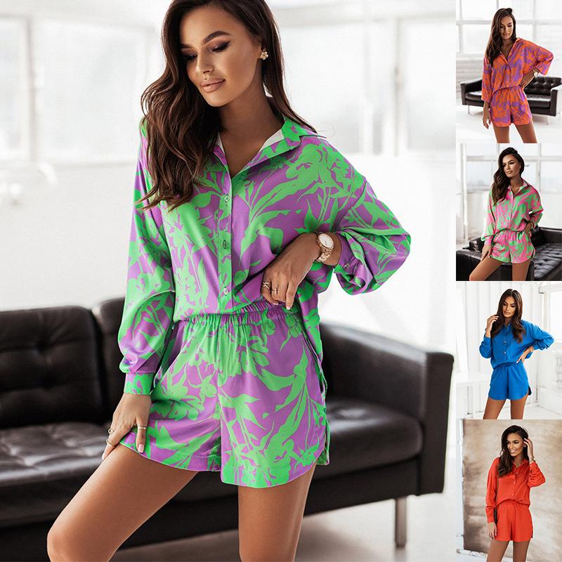 Women's Tracksuits WEIN Wholesale Items For Boutique Fashion Print Sets Women Summer Casual Bohemian Long Sleeves Shirt Top Shorts 2 Piece
Women's Tracksuits WEIN Wholesale Items For Boutique Fashion Print Sets Women Summer Casual Bohemian Long Sleeves Shirt Top Shorts 2 Piece
