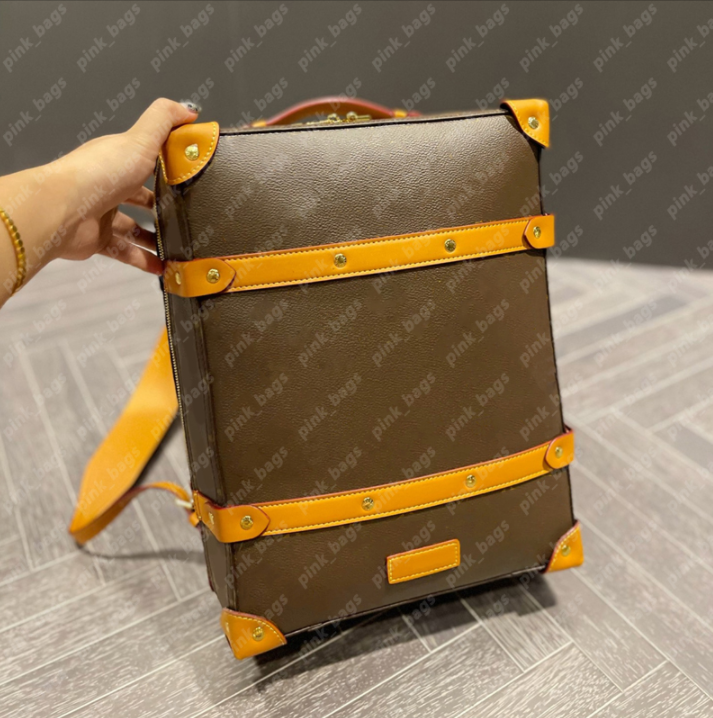 Designer Backpack Men Women Trunk Suitcases Luxury Designers Rucksack Handbag Womens Schoolbag Backpacks V Bags Travel Bag pinkwindow, Black flowers
Designer Backpack Men Women Trunk Suitcases Luxury Designers Rucksack Handbag Womens Schoolbag Backpacks V Bags Travel Bag pinkwindow, Black flowers
