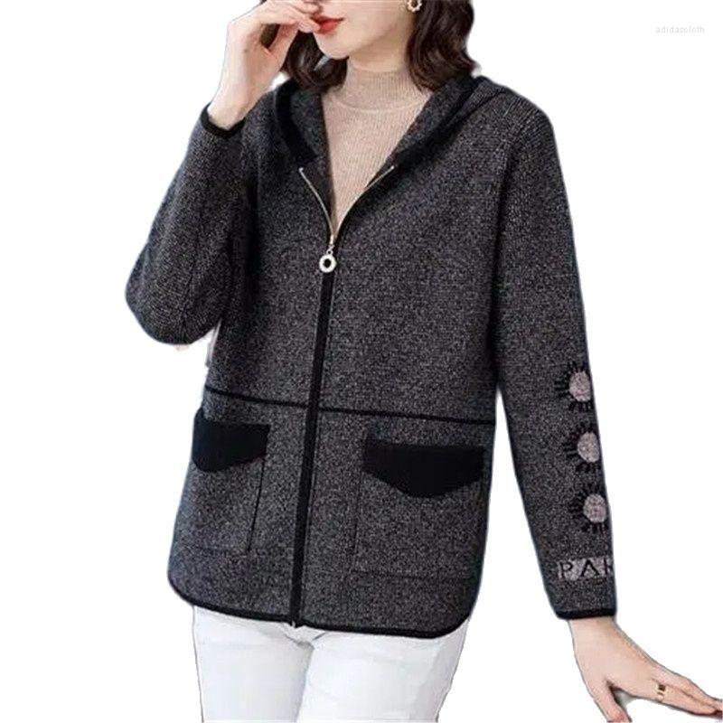 Women's Knits Heavy Industry Knitted Sweater Cardigan Middle-Aged Elderly Women's Coat Tops 2022 Spring Autumn Casual Hooded Jacket, Photo color
Women's Knits Heavy Industry Knitted Sweater Cardigan Middle-Aged Elderly Women's Coat Tops 2022 Spring Autumn Casual Hooded Jacket, Photo color
