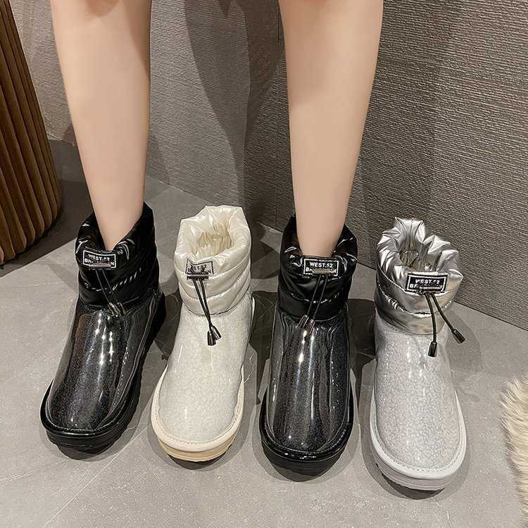 Top Boots New Women Winter Down Shoes Plus Size Snow Antiskid Bottom Soft Keep Warm Mother Casual 221213, Creamy-white
Top Boots New Women Winter Down Shoes Plus Size Snow Antiskid Bottom Soft Keep Warm Mother Casual 221213, Creamy-white