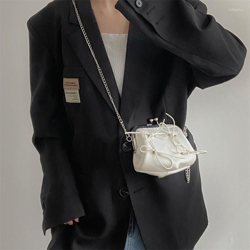 Evening Bags Women's Small White Leather Bag Luxury Designer Female Handbags Clutch Purses Ladies Chain Bowknot Shoulder Crossbody
Evening Bags Women's Small White Leather Bag Luxury Designer Female Handbags Clutch Purses Ladies Chain Bowknot Shoulder Crossbody