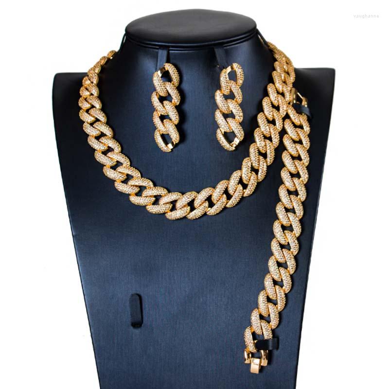 Necklace Earrings Set Dazz Luxury Dubai Large Size Chain Gold Round Pendant Earring Bangle Party Women Bride Fashion Accessories Gifts 2022, Picture shown
Necklace Earrings Set Dazz Luxury Dubai Large Size Chain Gold Round Pendant Earring Bangle Party Women Bride Fashion Accessories Gifts 2022, Picture shown