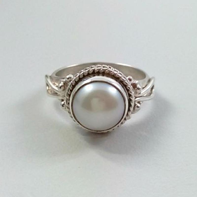 Cluster Rings Fashion Pearl Ring Silver Color Pattern For Women Wedding Engagement Luxury Jewelry Gift Bague Femme Anillos Mujer
Cluster Rings Fashion Pearl Ring Silver Color Pattern For Women Wedding Engagement Luxury Jewelry Gift Bague Femme Anillos Mujer