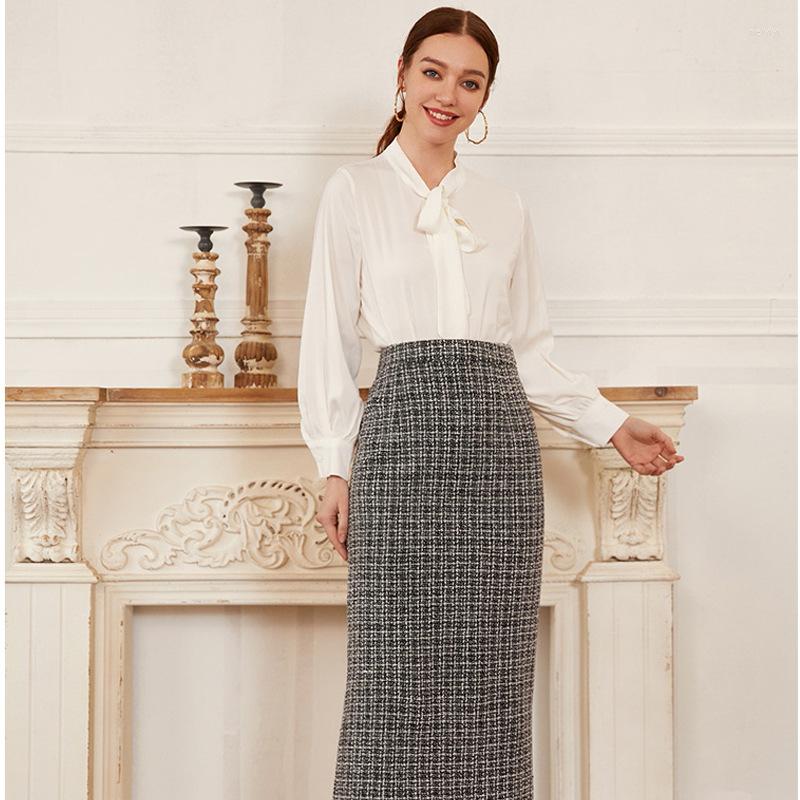 Skirts Elegant And Versatile 2022 Autumn Fashion High-waisted Rear Slit Plaid Skirt Women Clothing, Black
Skirts Elegant And Versatile 2022 Autumn Fashion High-waisted Rear Slit Plaid Skirt Women Clothing, Black