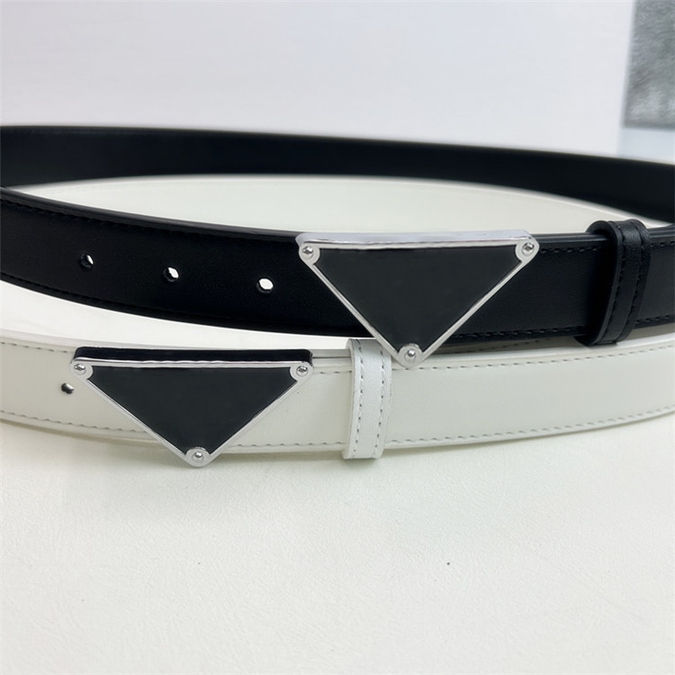 Men Designer Belt Classic fashion casual letter smooth buckle womens mens leather belt width 3.8cm with orange box size 90-120, Send a box
Men Designer Belt Classic fashion casual letter smooth buckle womens mens leather belt width 3.8cm with orange box size 90-120, Send a box