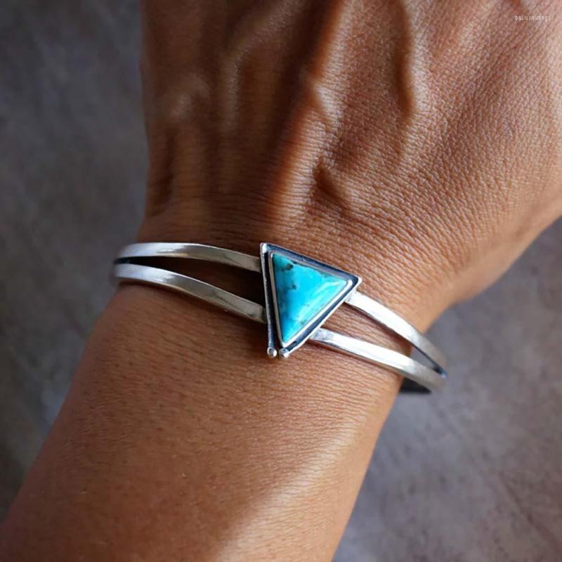 Bangle Triangle Silver Colour Metal Bracelet Men And Women Bohemian Vintage Style Individuality Accessories Unisex Party Gifts Jewelry
Bangle Triangle Silver Colour Metal Bracelet Men And Women Bohemian Vintage Style Individuality Accessories Unisex Party Gifts Jewelry