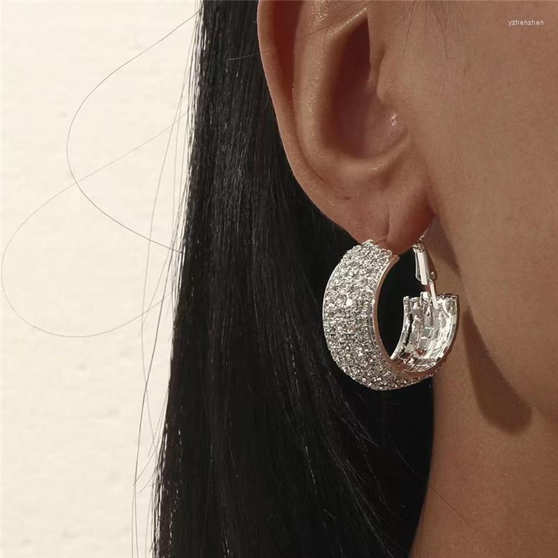 Hoop Earrings Fashion European And American Ring Retro Rhinestone Twisted Round Pendant Women's Jewelry
Hoop Earrings Fashion European And American Ring Retro Rhinestone Twisted Round Pendant Women's Jewelry