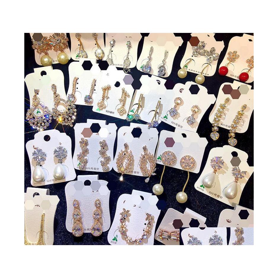 Charm Korean Style Women 925 Sier Needle Zircon Pearl Earrings Valentines Day Girls Gift Statement Epacket Ship Drop Delivery Jewelry Dhhv6
Charm Korean Style Women 925 Sier Needle Zircon Pearl Earrings Valentines Day Girls Gift Statement Epacket Ship Drop Delivery Jewelry Dhhv6