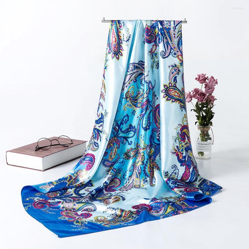 Ethnic Clothing Style Cashew Flower Pattern Ladies 90 90cm Large Square Scarf Silk Scarfs Muslim Headscarf Hijabs Turban
Ethnic Clothing Style Cashew Flower Pattern Ladies 90 90cm Large Square Scarf Silk Scarfs Muslim Headscarf Hijabs Turban