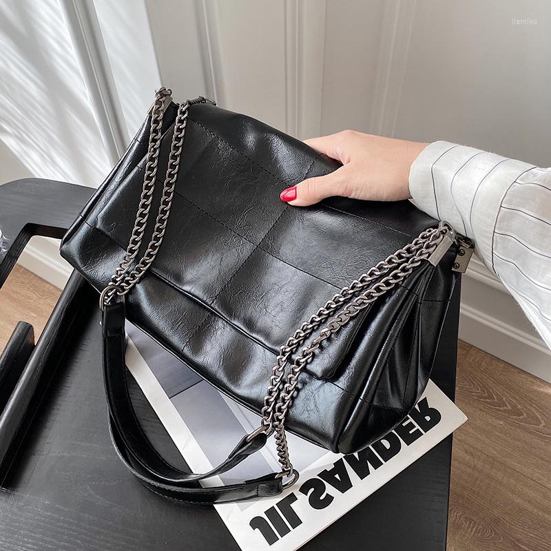 Evening Bags Women Totes Bag 2022 Fashion Black PU Leather Large Capacity Chain Shoulder Messenger Female Winter Handbags, Black women bag
Evening Bags Women Totes Bag 2022 Fashion Black PU Leather Large Capacity Chain Shoulder Messenger Female Winter Handbags, Black women bag