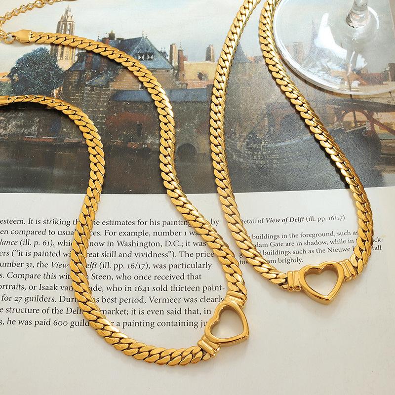 Pendant Necklaces Love Heart Necklace For Women 2022 Stainless Steel Acessorios Cuban Link Chain Gold Plated Luxury Designer Jewelry Collier
Pendant Necklaces Love Heart Necklace For Women 2022 Stainless Steel Acessorios Cuban Link Chain Gold Plated Luxury Designer Jewelry Collier