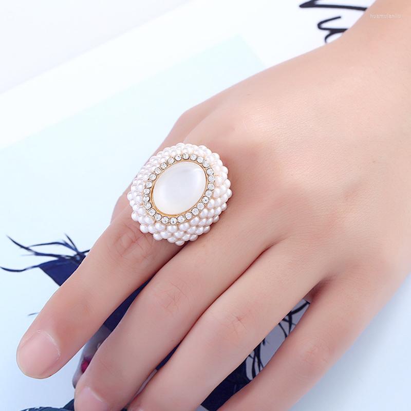 Cluster Rings Vintage White Opal Crystal Ring For Women Luxury Natural Pearl Gold Color Adjustable Female Bohemian Jewelry Anillos
Cluster Rings Vintage White Opal Crystal Ring For Women Luxury Natural Pearl Gold Color Adjustable Female Bohemian Jewelry Anillos