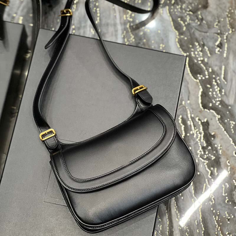 Women Luxurys Designers Bags Shoulder Bag Pochette Accessories Crossbody Wallet Womens Purses Fashionable simple and generous Exclusive for lady with handbag, Black1
Women Luxurys Designers Bags Shoulder Bag Pochette Accessories Crossbody Wallet Womens Purses Fashionable simple and generous Exclusive for lady with handbag, Black1