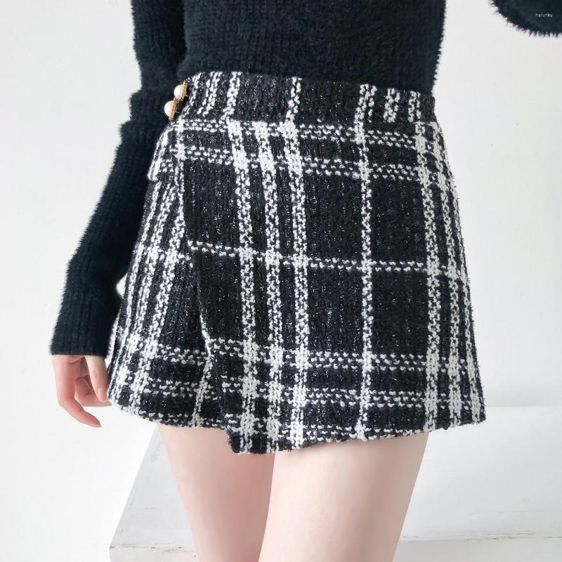 Skirts Plaid Shorts Skirt Women Tweed Mini High Waist Two Buttons Casual Harajuku Woolen Elegant Vintage Pencil Bodycorn, Black
Skirts Plaid Shorts Skirt Women Tweed Mini High Waist Two Buttons Casual Harajuku Woolen Elegant Vintage Pencil Bodycorn, Black