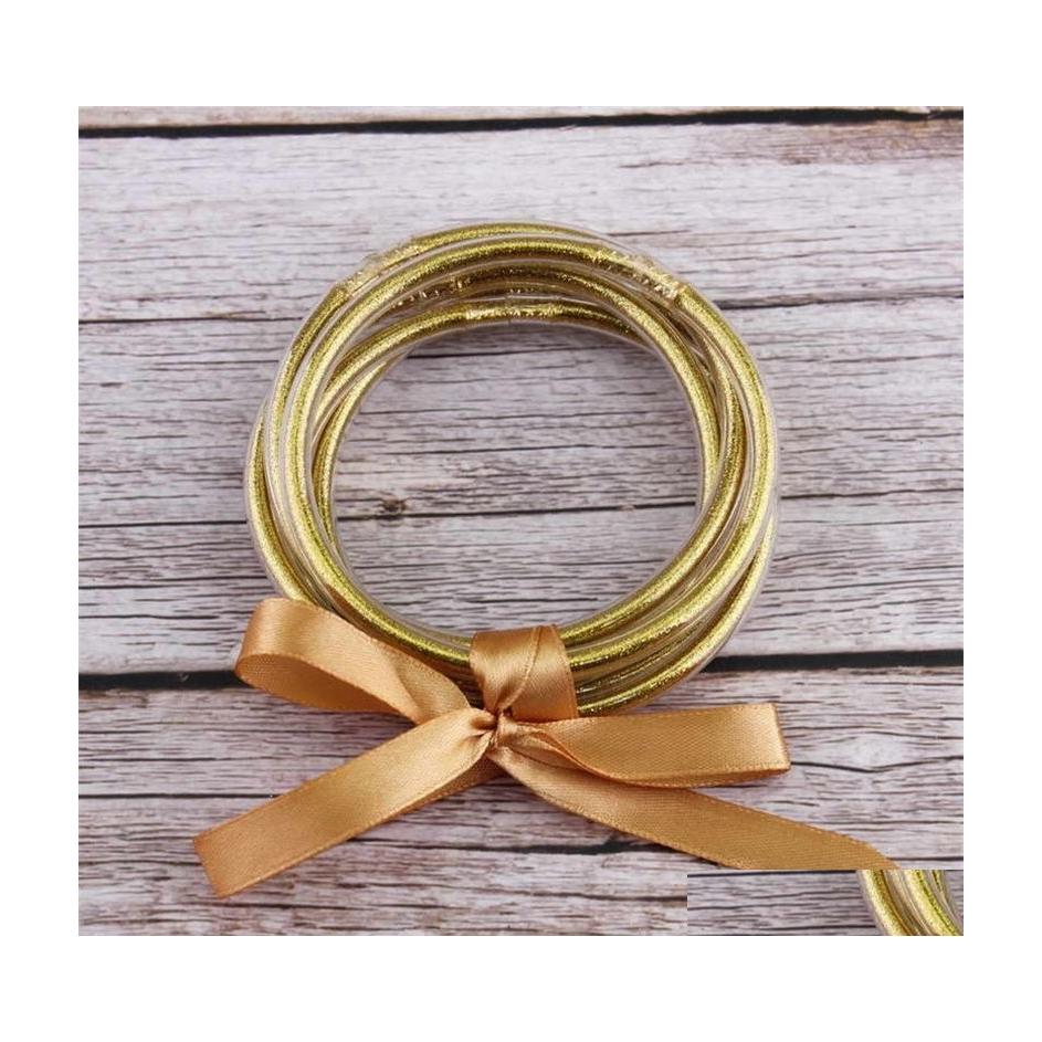 Bangle 5 Pcs/Set Zwpon Bowknot Gold Glitter Bangles Set All Weather Stack Sile Plastic Jelly Wholesale 220914 Drop Delivery Jewelry Dht9S
Bangle 5 Pcs/Set Zwpon Bowknot Gold Glitter Bangles Set All Weather Stack Sile Plastic Jelly Wholesale 220914 Drop Delivery Jewelry Dht9S
