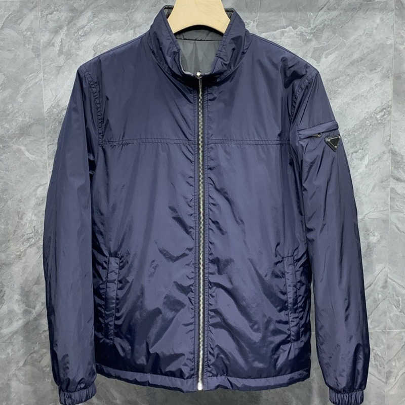 Plus size men down jacket nylon waterproof windbreaker pd triangle embroidered coats reversible parka mens jackets winter Down coat 4xl 5xl, Blue
Plus size men down jacket nylon waterproof windbreaker pd triangle embroidered coats reversible parka mens jackets winter Down coat 4xl 5xl, Blue