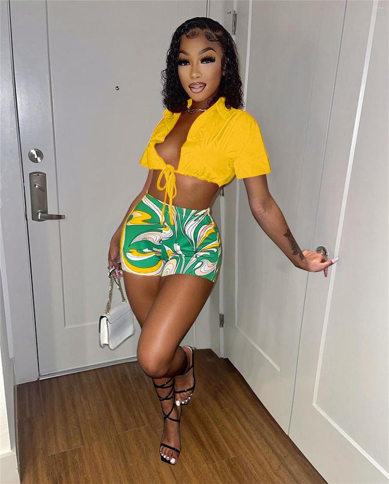 Women' Tracksuits Beach Women Two 2 Piece Set Outfit Sweatsuit 2022 Mini Shirt Top And Printing Shorts Matching Street Training, Green
Women' Tracksuits Beach Women Two 2 Piece Set Outfit Sweatsuit 2022 Mini Shirt Top And Printing Shorts Matching Street Training, Green