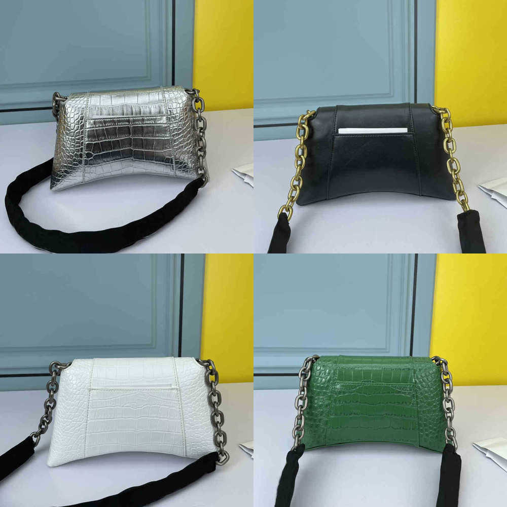 Evening Bags High Quality Famous Designer Bag Leather Handbags Fashion Clutches Shoulder Ladies Party Purses Women Casual Purse Clutch 0516, B32(silver logo)
Evening Bags High Quality Famous Designer Bag Leather Handbags Fashion Clutches Shoulder Ladies Party Purses Women Casual Purse Clutch 0516, B32(silver logo)
