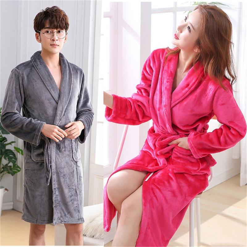 Men's Sleepwear Winter Flannel Robe For Couple Loose Oversize 3XL Warm Kimono Bathrobe Long Sleeve V-neck Turn-down Collar Nightgown, Gray 2 men
Men's Sleepwear Winter Flannel Robe For Couple Loose Oversize 3XL Warm Kimono Bathrobe Long Sleeve V-neck Turn-down Collar Nightgown, Gray 2 men