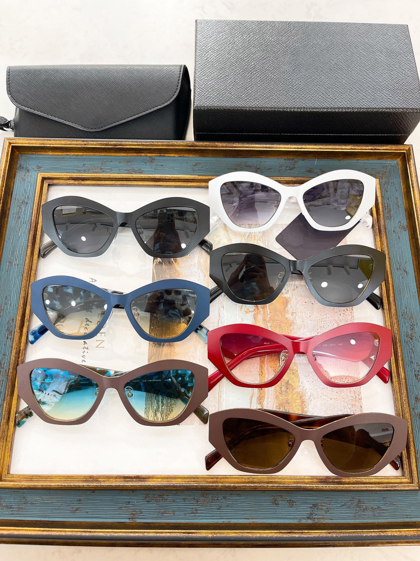 Men Sunglasses For Women Latest Selling Fashion Sun Glasses Mens Sunglass Gafas De Sol Glass UV400 Lens With Random Matching 94WS
Men Sunglasses For Women Latest Selling Fashion Sun Glasses Mens Sunglass Gafas De Sol Glass UV400 Lens With Random Matching 94WS
