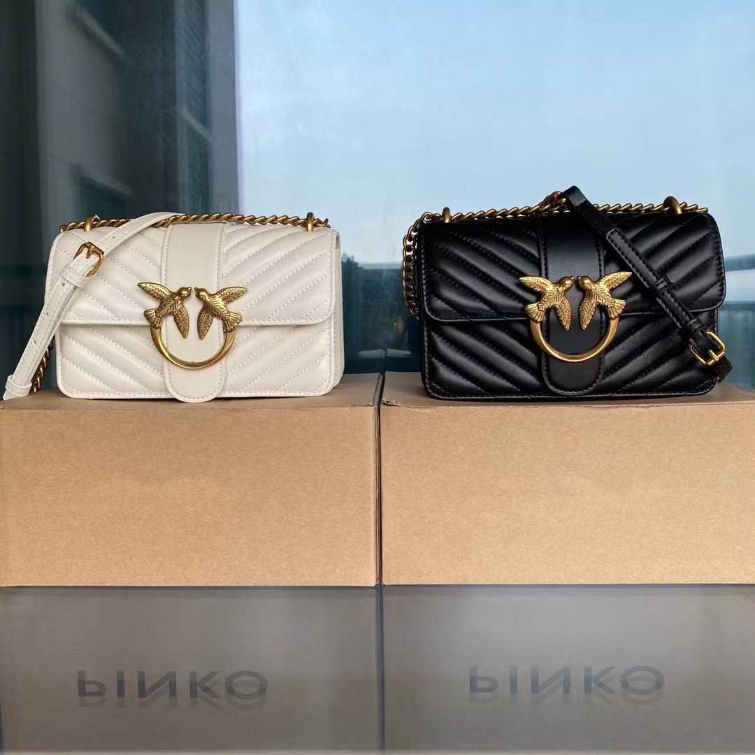 pinkos Designers bags Swallow 2022 new sheepskin twill shoulder casual fashion diagonal armpit chain women, White5
pinkos Designers bags Swallow 2022 new sheepskin twill shoulder casual fashion diagonal armpit chain women, White5