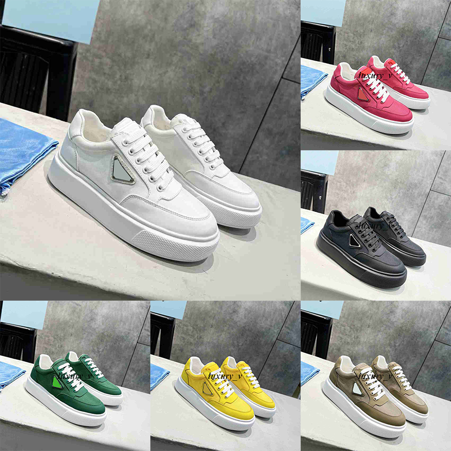 Designer Macro Re-Nylon Casual Shoes Sports Women Shiny Leather Sneakers Increase Classic Canvas Sneakers Brand Lady Trainers with box, Color 5
Designer Macro Re-Nylon Casual Shoes Sports Women Shiny Leather Sneakers Increase Classic Canvas Sneakers Brand Lady Trainers with box, Color 5