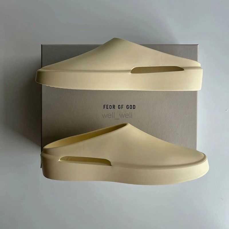 fog slippers adilette 2023 slides men women fashion outdoor designer sandals massage pantoufle black boosts slipper summer beach Moccasin sliders shoes 12, 2077 black
fog slippers adilette 2023 slides men women fashion outdoor designer sandals massage pantoufle black boosts slipper summer beach Moccasin sliders shoes 12, 2077 black