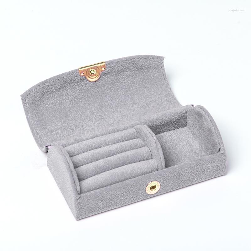 Jewelry Pouches Velet Gray Wedding Ring Display Storage Box Multifunction Metal Button For Women Jewellery Earring Organizers
Jewelry Pouches Velet Gray Wedding Ring Display Storage Box Multifunction Metal Button For Women Jewellery Earring Organizers