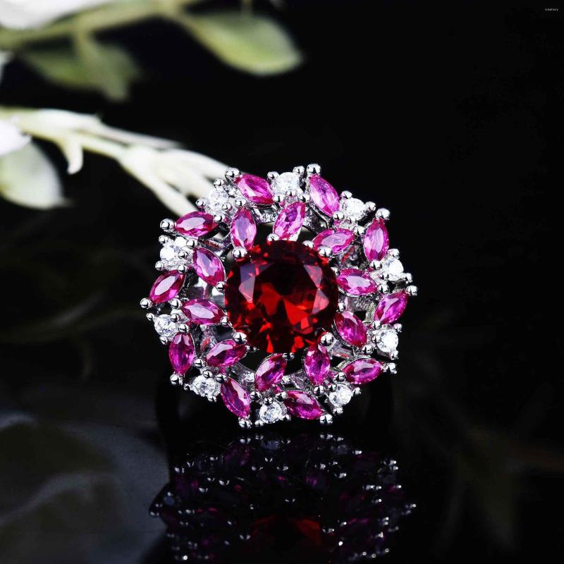 Cluster Rings Luxury Gems Ring For Women Flower Red Corundum White Gold Plated Fashion Jewelry Female Adjustable Size
Cluster Rings Luxury Gems Ring For Women Flower Red Corundum White Gold Plated Fashion Jewelry Female Adjustable Size