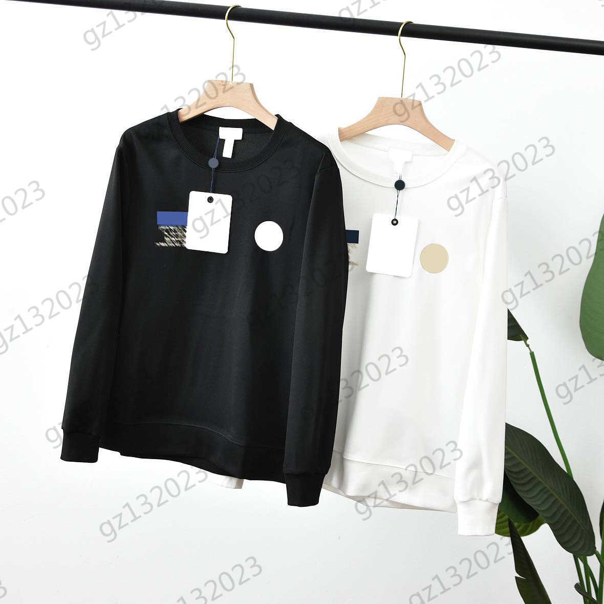 Womens Sweatshirt Chest Letter Printing Round Collar Pullover Sweatshirts Standard Long-sleeved Joker Tops Spring Autumn Women Clothing 2 Colors
Womens Sweatshirt Chest Letter Printing Round Collar Pullover Sweatshirts Standard Long-sleeved Joker Tops Spring Autumn Women Clothing 2 Colors