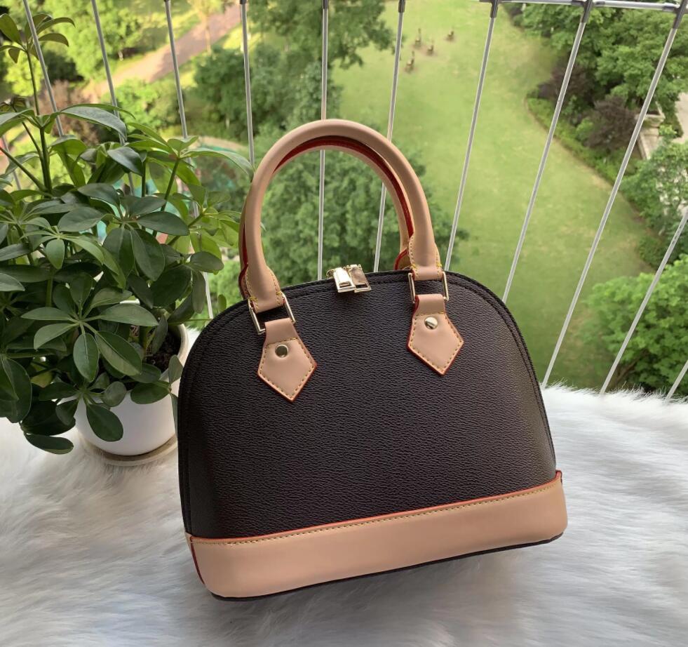 Luxury ALMA BB PM Shell Bag Women Leather Handbags Flower Embossed Crossbody Shoulder Bags With Lock Designer Bags
Luxury ALMA BB PM Shell Bag Women Leather Handbags Flower Embossed Crossbody Shoulder Bags With Lock Designer Bags