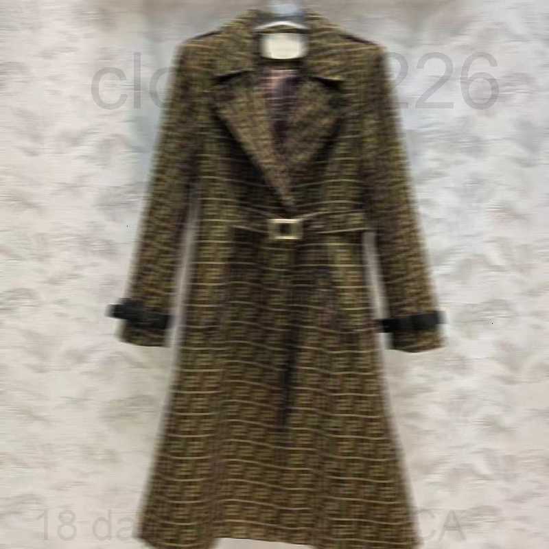 E19 Autumn womens trench coats designer luxury Women Windbreaker body letter print jacket Loose Belt Coat Female Casual Long Trenchs, Brown
E19 Autumn womens trench coats designer luxury Women Windbreaker body letter print jacket Loose Belt Coat Female Casual Long Trenchs, Brown