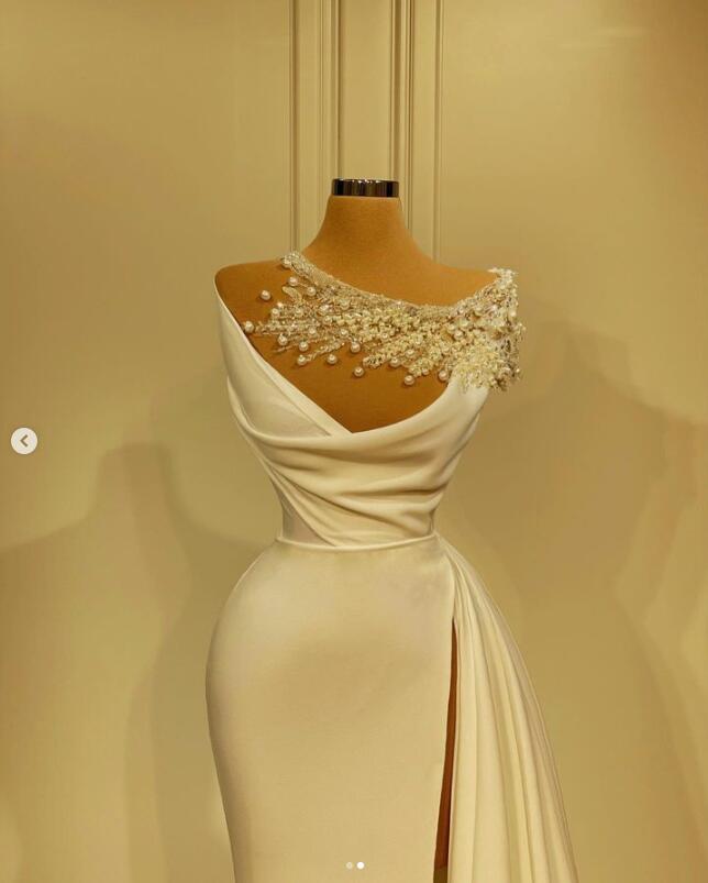 Ivory Stain Mermaid Prom Occasion Dresses 2023 Sexy Side Slit Sheer Pearls Neck Arabic Aso Ebi Princess Evening Gowns