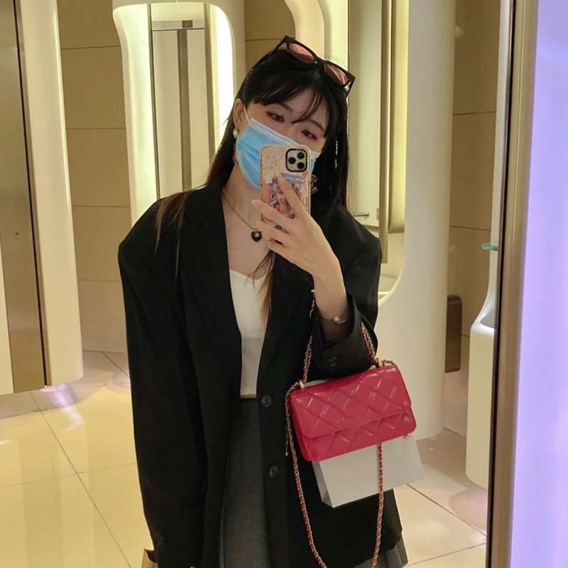 10A Women Luxurys Designers Bags Handbag Women Handbags Lady Messenger Fashion Shoulder Bag Luxury Crossbody Tote Wallet Classic red sexy woman exclusive, Red1
10A Women Luxurys Designers Bags Handbag Women Handbags Lady Messenger Fashion Shoulder Bag Luxury Crossbody Tote Wallet Classic red sexy woman exclusive, Red1
