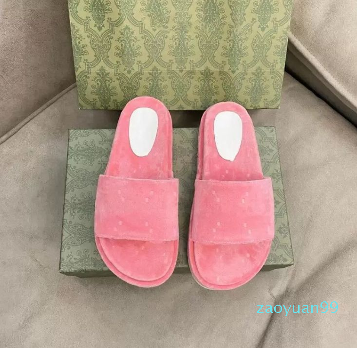 Slippers Classic Letter Printed Slipper Thick Bottom Designer Suede Flip Flop Rubber Sole Summer Slipper Slide Womens Slippers Trendy Beach Scuffs
Slippers Classic Letter Printed Slipper Thick Bottom Designer Suede Flip Flop Rubber Sole Summer Slipper Slide Womens Slippers Trendy Beach Scuffs