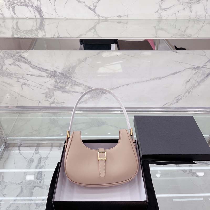 AAAAA The latest fashion luxury designer bag Genuine Leather Women Bag superior quality Original Box Messenger Shoulder Handbag Purse Cross Body Chain Clutch Bags, Black
AAAAA The latest fashion luxury designer bag Genuine Leather Women Bag superior quality Original Box Messenger Shoulder Handbag Purse Cross Body Chain Clutch Bags, Black