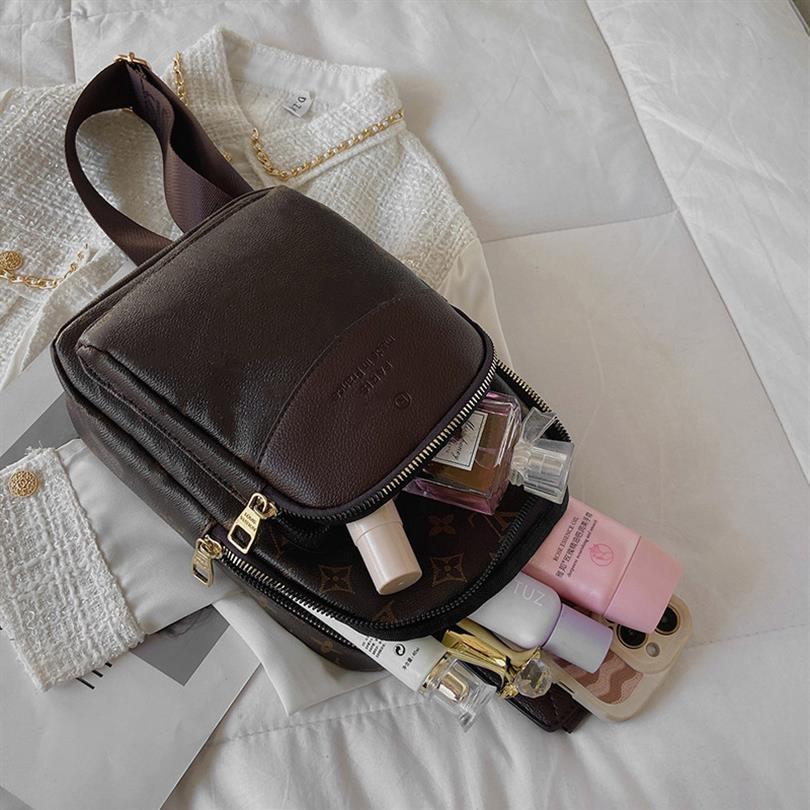 Brand 22SS letter High quality Day Packs handbag fashion men sling chest bags cross body messenger outdoor women waist bag pack br316G, Brown lattice
Brand 22SS letter High quality Day Packs handbag fashion men sling chest bags cross body messenger outdoor women waist bag pack br316G, Brown lattice
