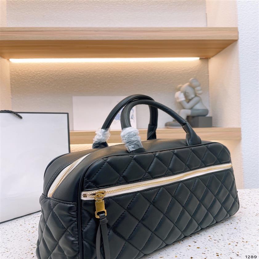 Whole Designer bowling handbag womens Totes Bags Designers shopping bag Shoulder Crossbody small Big Letter canvas large capac323Y, Make up the difference
Whole Designer bowling handbag womens Totes Bags Designers shopping bag Shoulder Crossbody small Big Letter canvas large capac323Y, Make up the difference