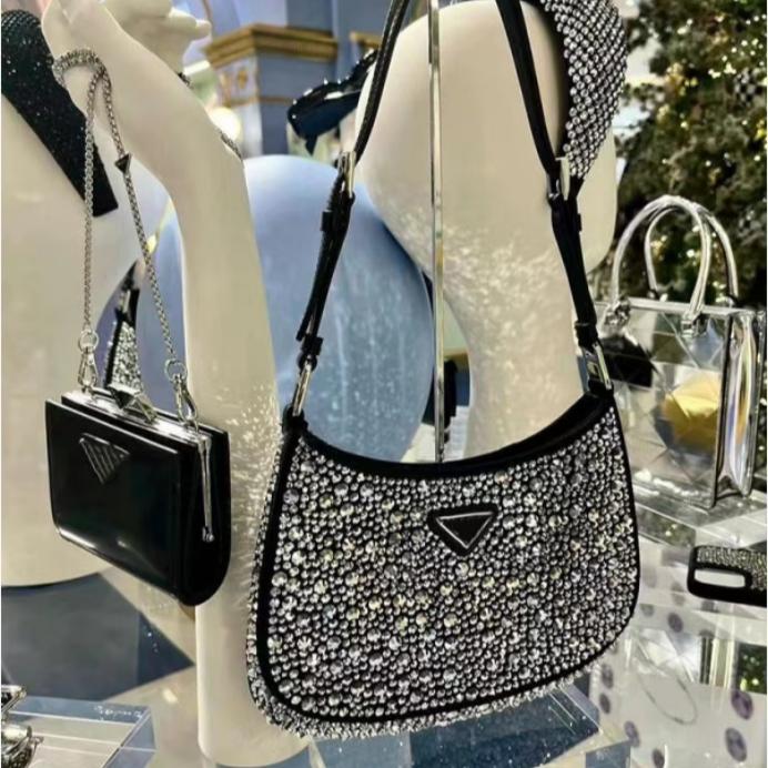 Designer Bag Diamond shoulder Womens Handbag All-over Imitation Crystal Single Luxurys Handbag Designer Underarm Bags Crossbody, White 
Designer Bag Diamond shoulder Womens Handbag All-over Imitation Crystal Single Luxurys Handbag Designer Underarm Bags Crossbody, White