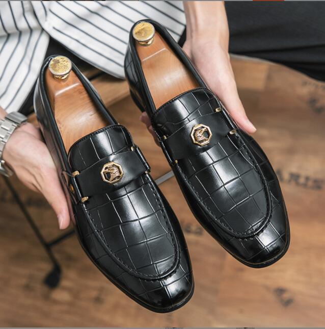 Black Men Loafers Shoes Crocodile Pattern Men Dress Sheos Round Toe Wedding Men Shoes Zapatos De Vestir Hombre