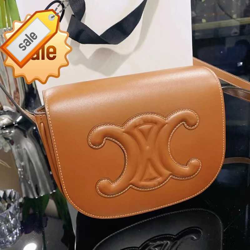 Women's Designer Bags Arc De Triomphe Saddle 2023 New Summer Women's Fashion Trend Single Shoulder Messenger Bag Versatile Box Factory Direct Sales, Black3
Women's Designer Bags Arc De Triomphe Saddle 2023 New Summer Women's Fashion Trend Single Shoulder Messenger Bag Versatile Box Factory Direct Sales, Black3