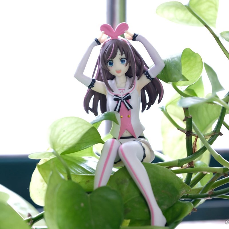 Decompression Toy 13cm Virtual Idol Anime Figure A.I.Channel Sitting Action Figure PVC Pressed Noodles Ornaments Adult Model Doll Collection