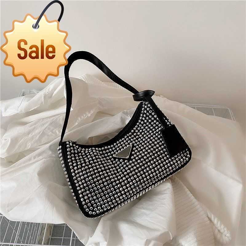 Women's Luxury Designer Handbags 2023 New Fashion Trend Single Shoulder Bags Multi-functional Portable Messenger Bag Gift Box Packaging Factory Direct Sales, Pink
Women's Luxury Designer Handbags 2023 New Fashion Trend Single Shoulder Bags Multi-functional Portable Messenger Bag Gift Box Packaging Factory Direct Sales, Pink