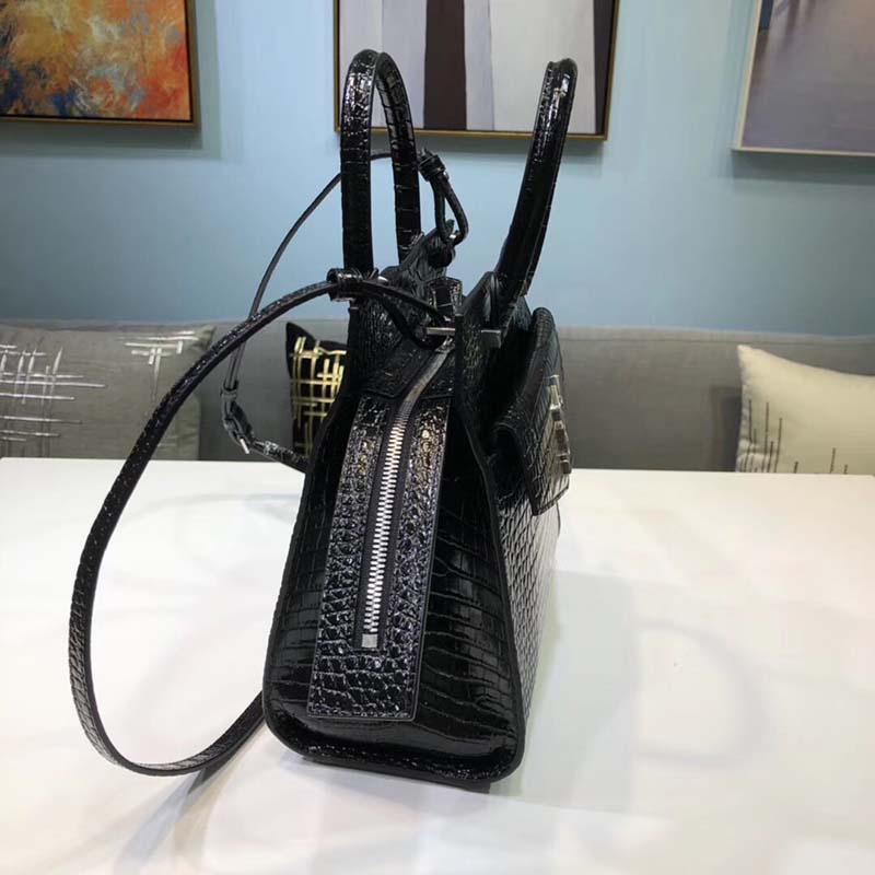 AAAAA tote bag chain gold silver women handbag sheets chains cross body lattice womens bag quality large capacity handbags leather designer shoulder bags with box, Black
AAAAA tote bag chain gold silver women handbag sheets chains cross body lattice womens bag quality large capacity handbags leather designer shoulder bags with box, Black