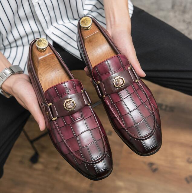 Black Men Loafers Shoes Crocodile Pattern Men Dress Sheos Round Toe Wedding Men Shoes Zapatos De Vestir Hombre