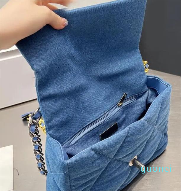 Designer-Leather Thread bag shoulder Lattice Bags Luxurys designers Lady Quality 2023 Women handbag Fashion handbags mother cossbody letter255T, No bags
Designer-Leather Thread bag shoulder Lattice Bags Luxurys designers Lady Quality 2023 Women handbag Fashion handbags mother cossbody letter255T, No bags