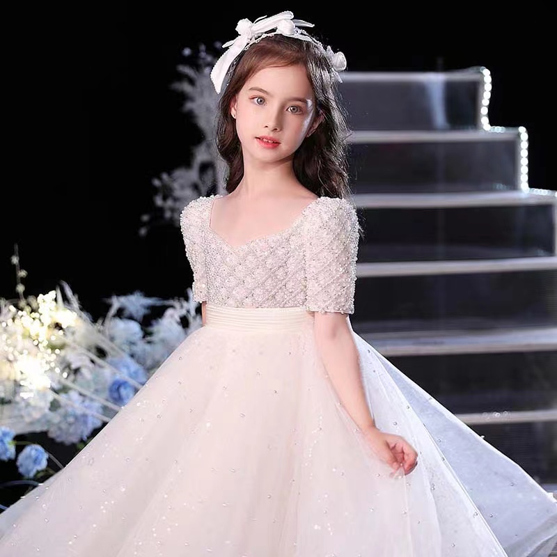 Cute White Flower Girl Dress for weding Pageant Gowns Jewel Short Sleeve Applique Lace Girl Tiered Sweep Train Custom Made Hot Sell Birthday Gown