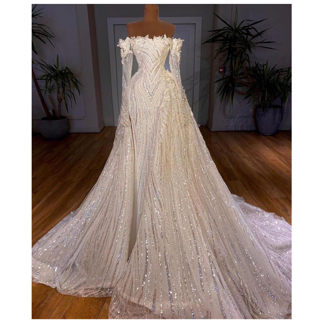 Exquisite Ball Gown Wedding Dresses Appliques Bateau Long Sleeves Sequins Beads 3D Lace Ruffles or Length Celebrity Bridal Gowns Plus Size