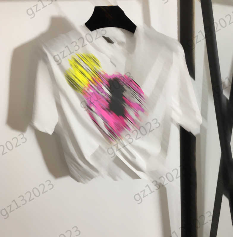 Designer Womens T-shirts Medusa Fashion Print Round Neck Pullover Short Tops Pin Knot Bare Waist Slimming Tees Casual Retro Style Women Clothing 2 Colors 1970
Designer Womens T-shirts Medusa Fashion Print Round Neck Pullover Short Tops Pin Knot Bare Waist Slimming Tees Casual Retro Style Women Clothing 2 Colors 1970